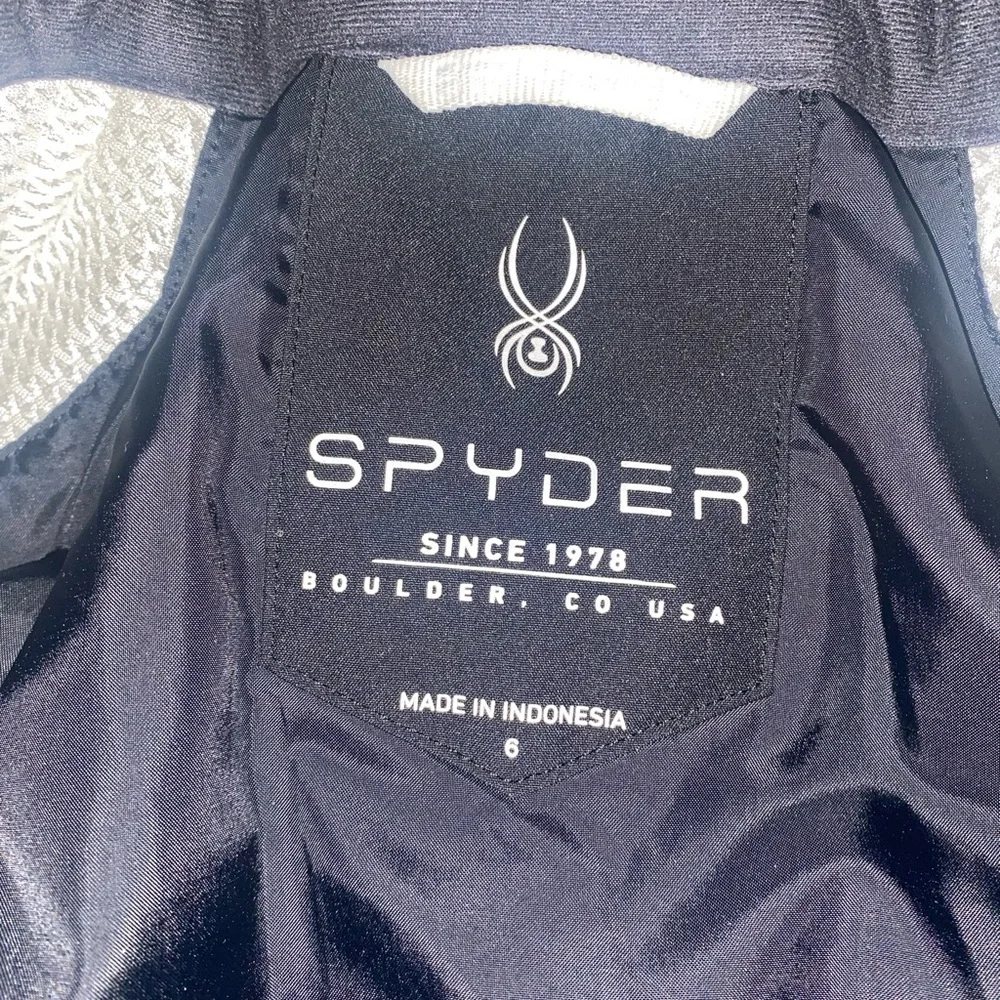 Spyder Black Ski Jacket with White Accents size 6 Women - Picture 10 of 11